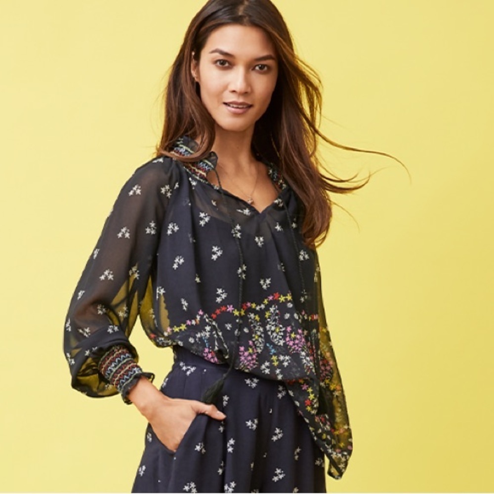 CAbi - Embroidered Enjoy Blouse XS